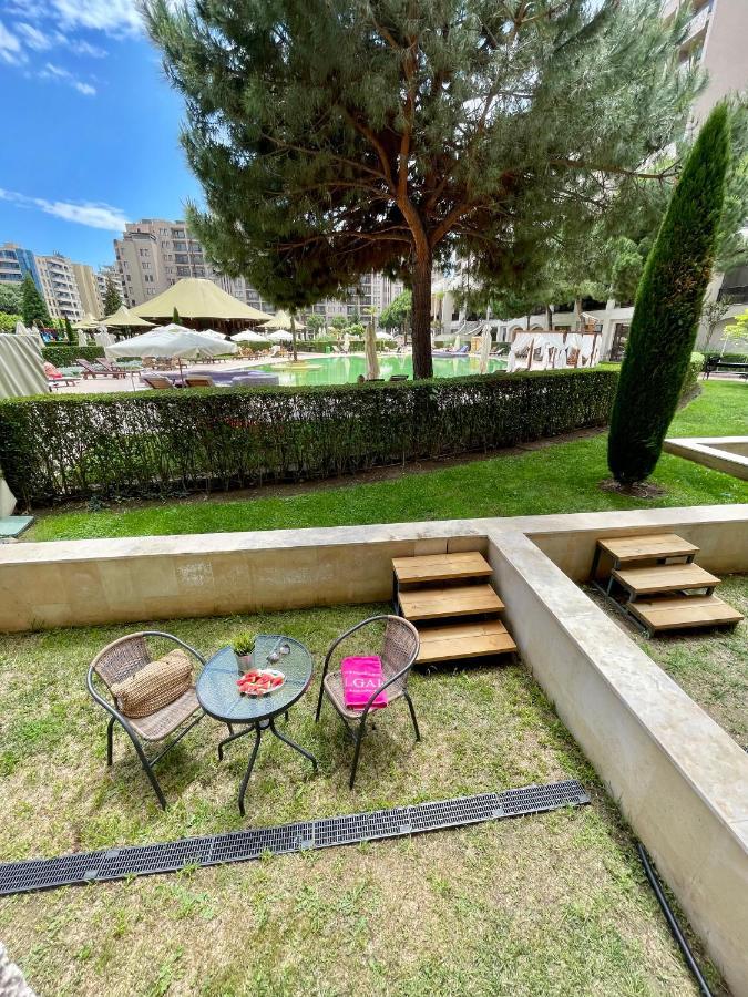 Royal Beach Apartments - 5M To Pool, 100M To Beach 써니비치 외부 사진